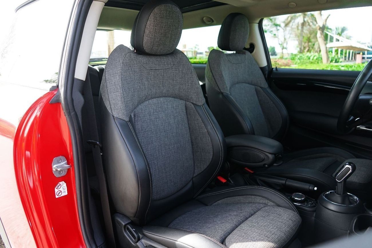 Mini Cooper Std 1.5L (4 Seater)