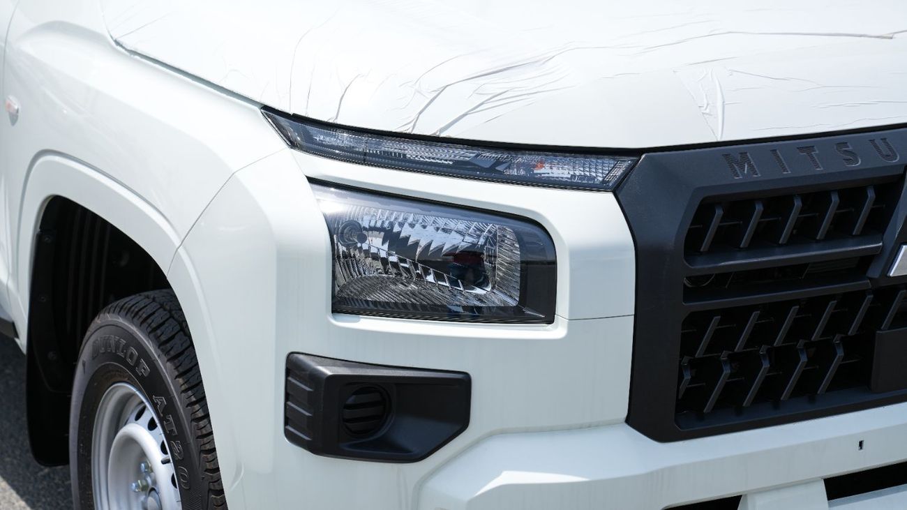 ميتسوبيشي L200 GLX جديدة تمامًا – محرك بنزين سعة 2.4 لتر، دفع رباعي، ناقل حركة يدوي – S09 – 2026 – للتصدير فقط