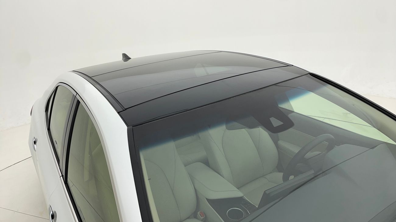 Toyota Camry LTD 2.5 | Zero Down Payment | Home Test Drive