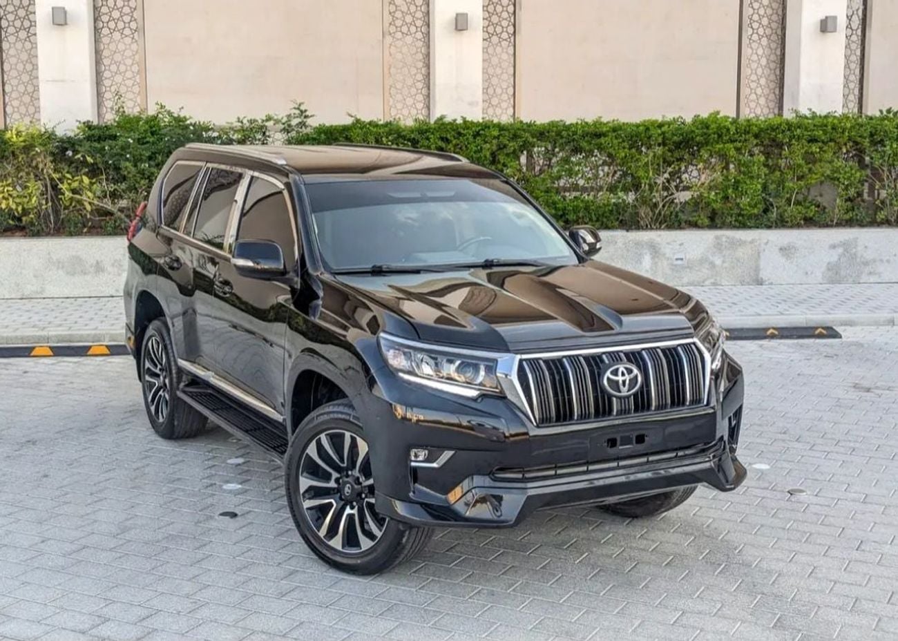 Toyota Prado Toyota prado 2019Model Modified 2024Model 2.7L v4 petrol Engine Colour Black Transmission Automatic