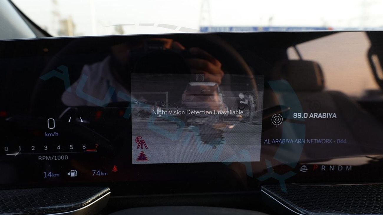 كاديلاك إسكالاد V 6.2L Supercharged V8 2026 0Km With 3 Years Or 100,000Km Warranty @Official Dealer