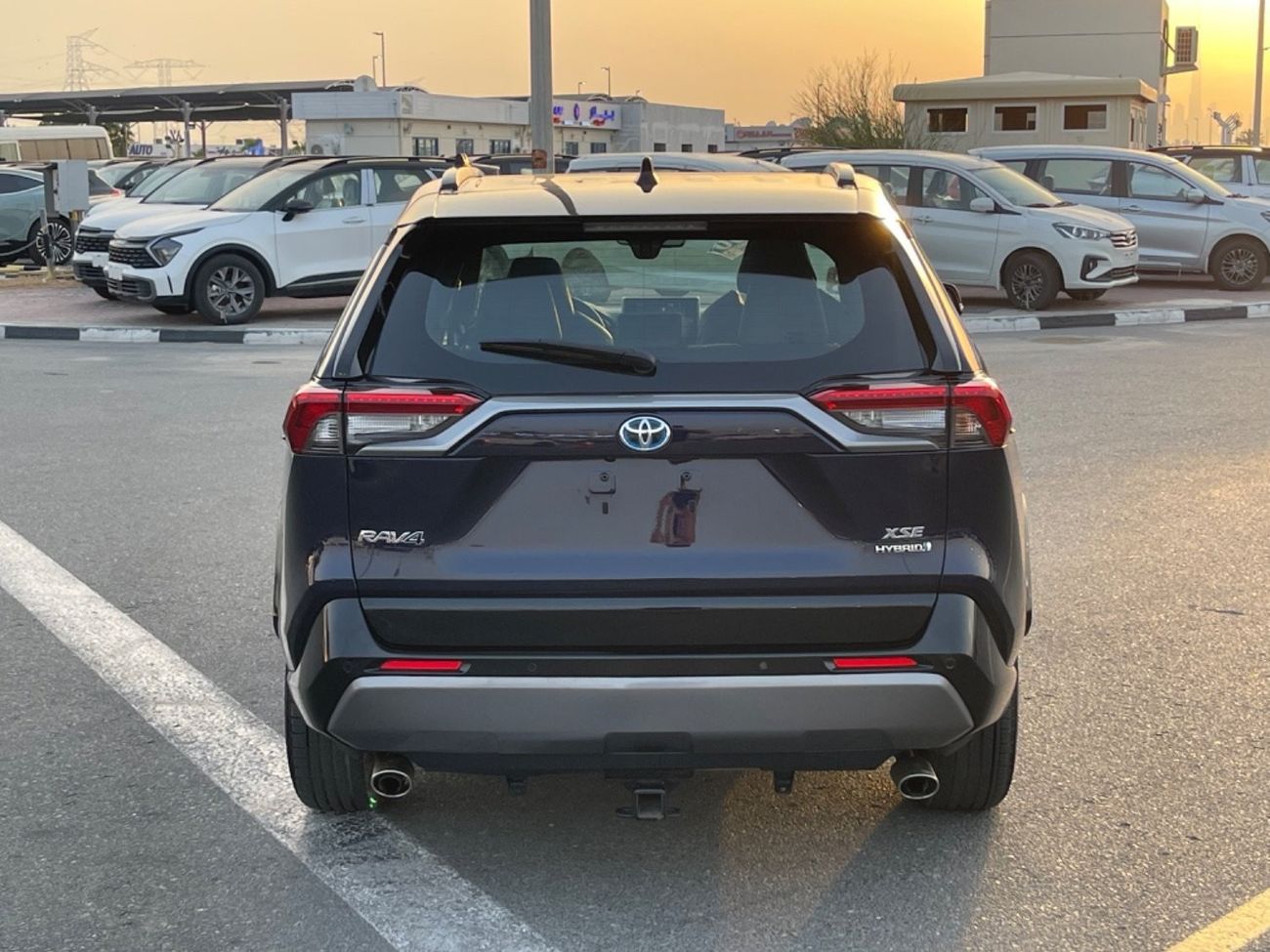 تويوتا راف ٤ 2021 TOYOTA RAV4 XSE HYBRID PANORAMIC ROOF FULL OPTIONS IMPORTED FROM USA