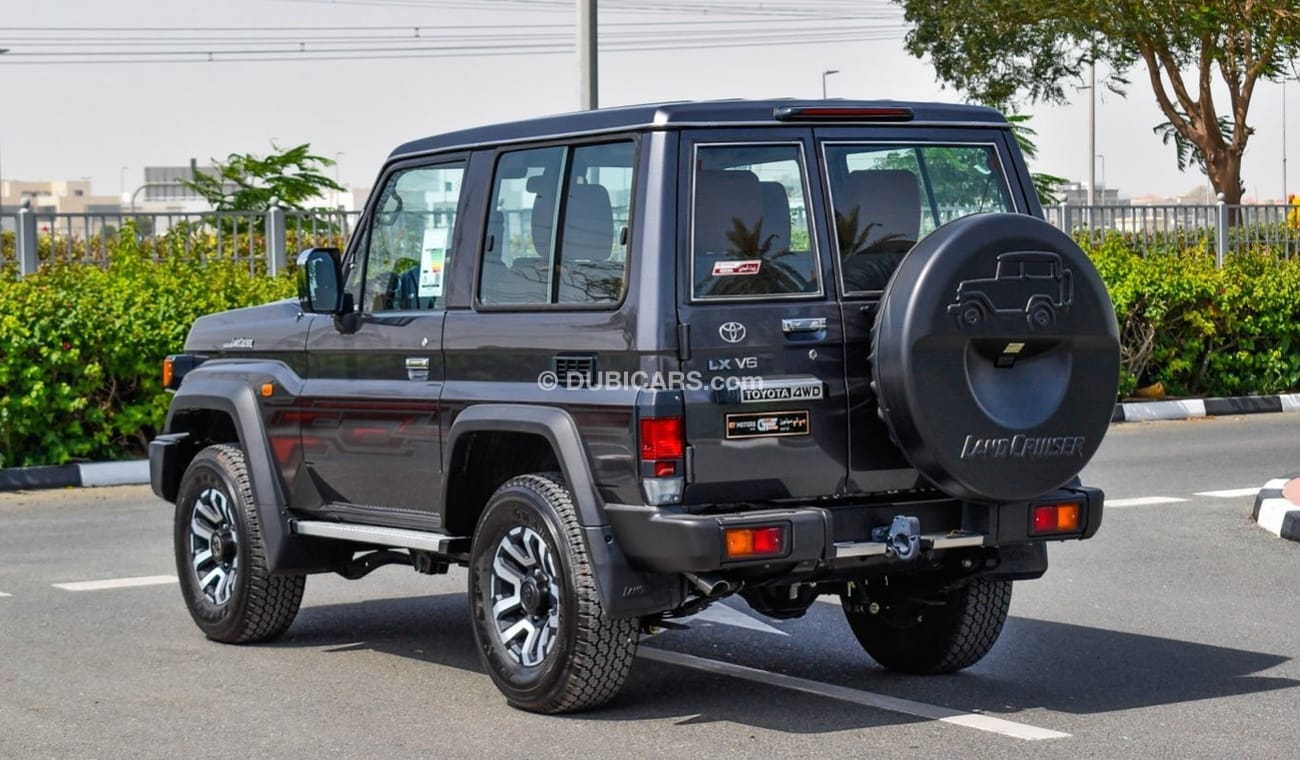 تويوتا لاند كروزر 70 VX 4.0 L V6