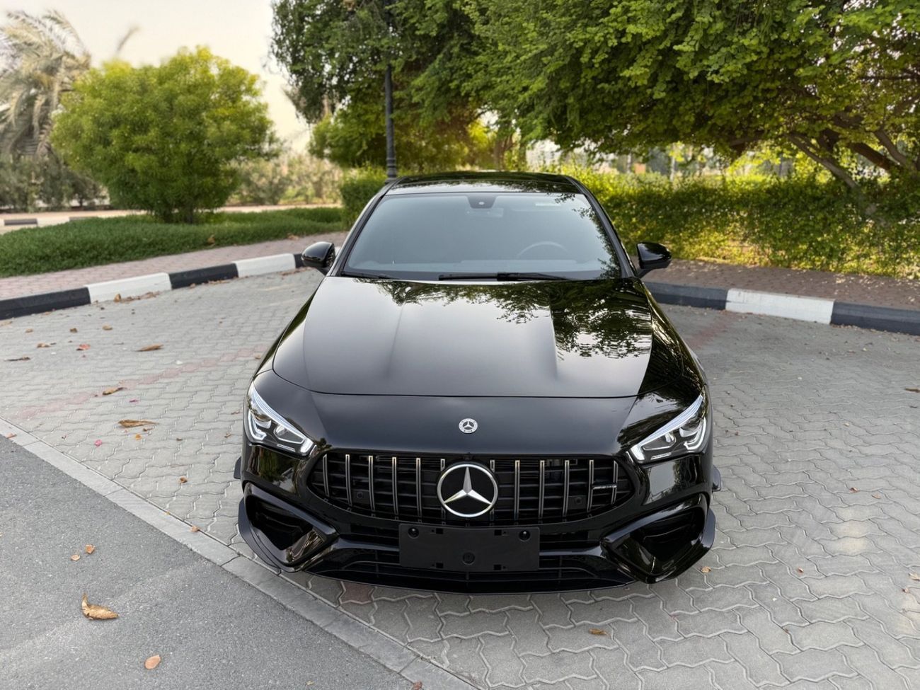Mercedes-Benz CLA 250 Premium + 2.0L
