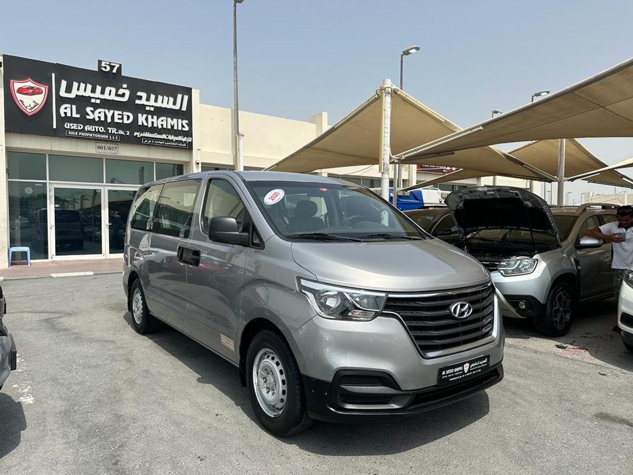 Used Hyundai H-1 Mid ACCIDENTS FREE - GCC - PERFECT CONDITION INSIDE ...
