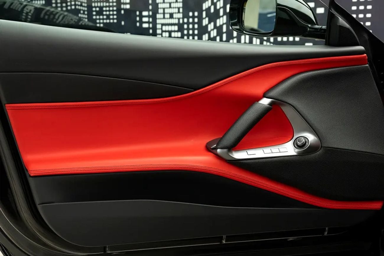 Ferrari 812 FERRARI | 812 SUPERFAST | GCC SPECS | DEALER WARRANTY + SERVICE CONTRACT ( AL TAYER )
