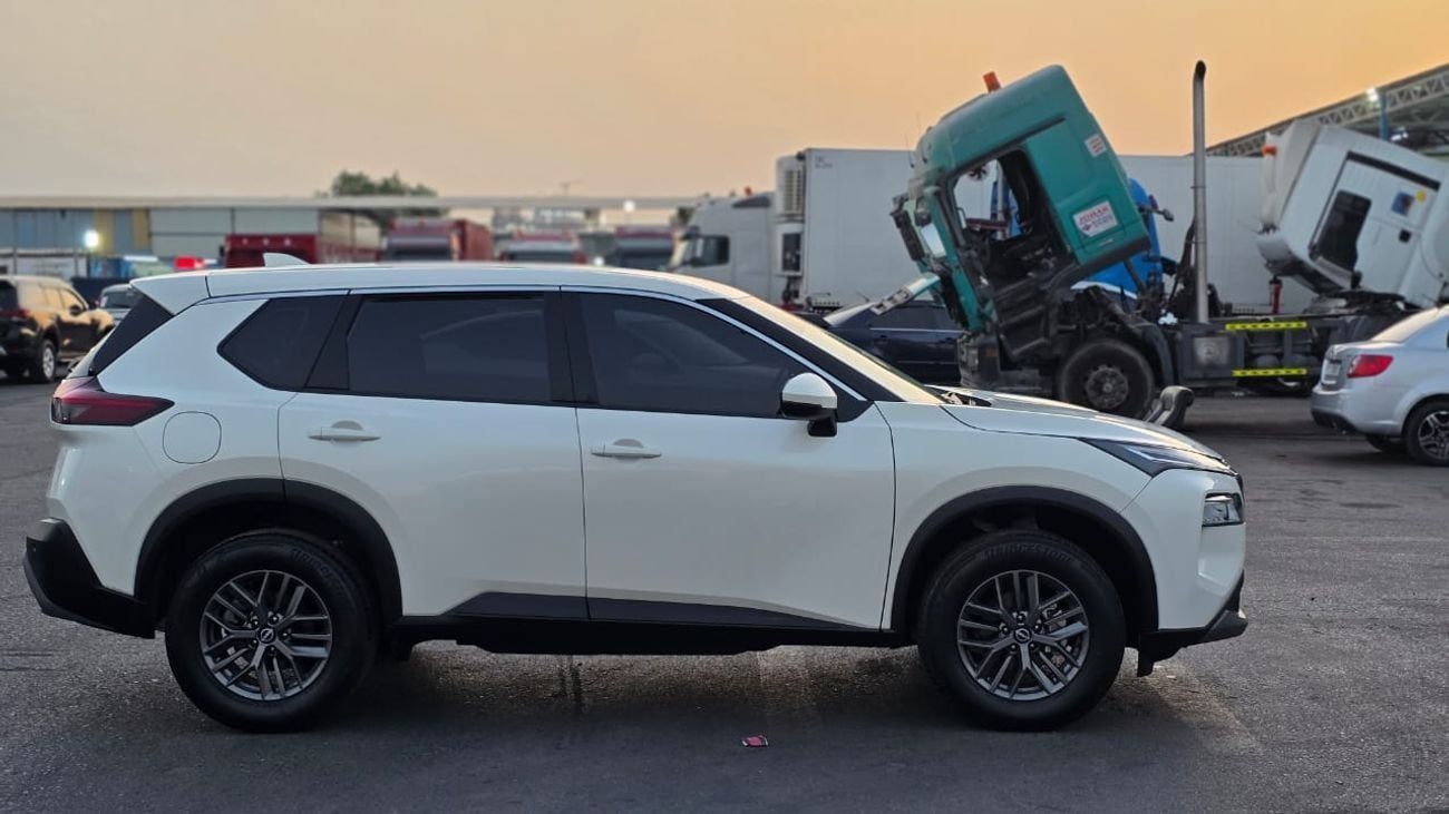 نيسان إكس تريل SL 2.5L (169 HP)