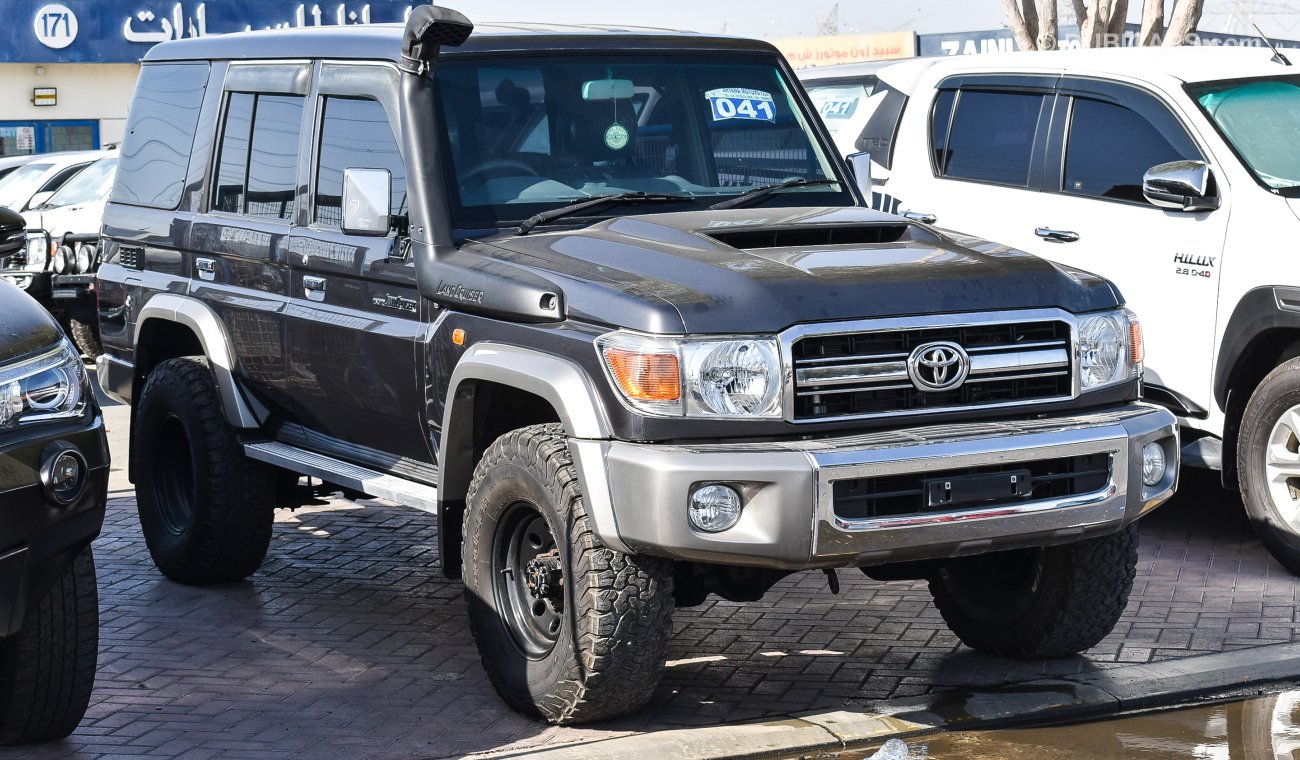 Toyota Land Cruiser Hard Top GXL V8 Diesel Right Hand