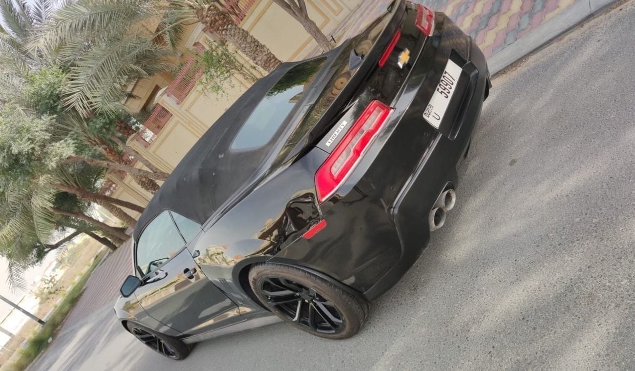 Chevrolet Camaro Z28 Comaro zl1 convertible, special car 750 hp upgraded, and agency very clean car manual transmission