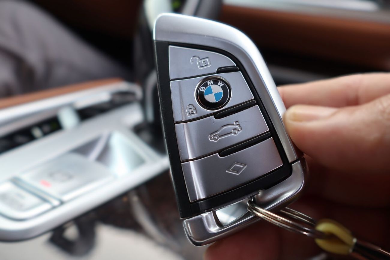 BMW 730Li Luxury 2.0L