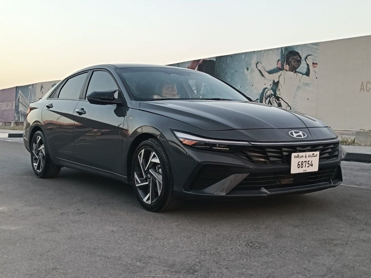 هيونداي إلانترا GL 2.0L