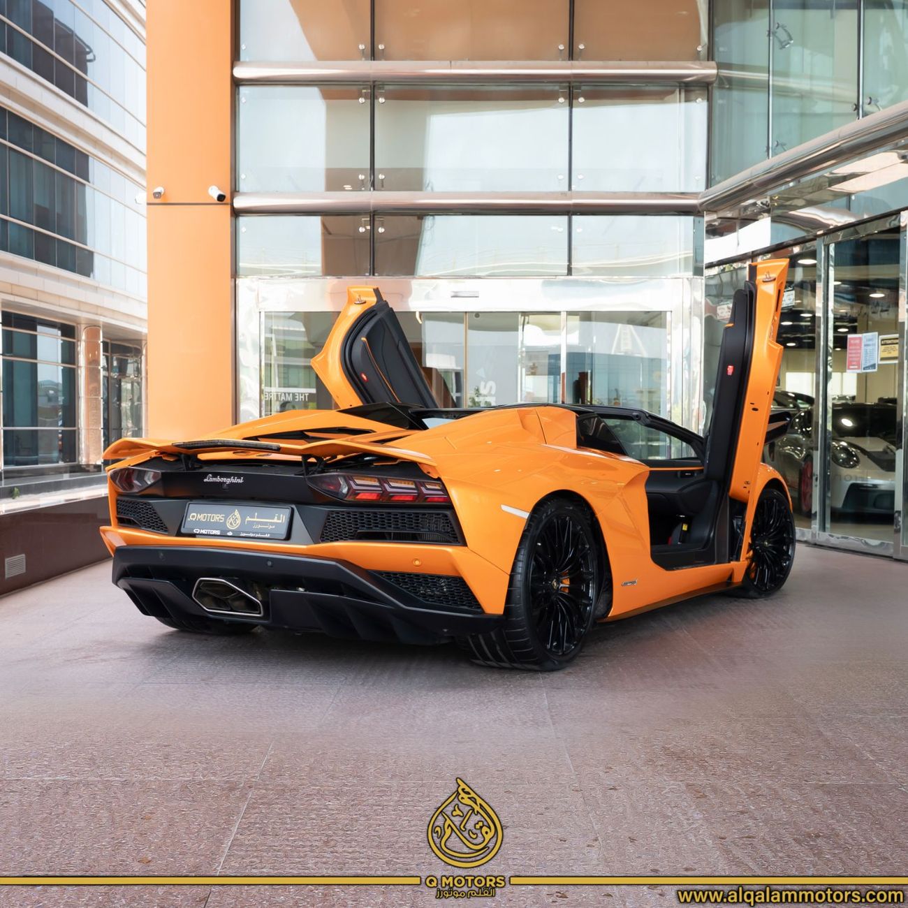 Lamborghini Aventador 6.5L V12 2020 LAMBORGHINI AVENTADOR S ROADSTER GCC DONE ONLY 11,000KM