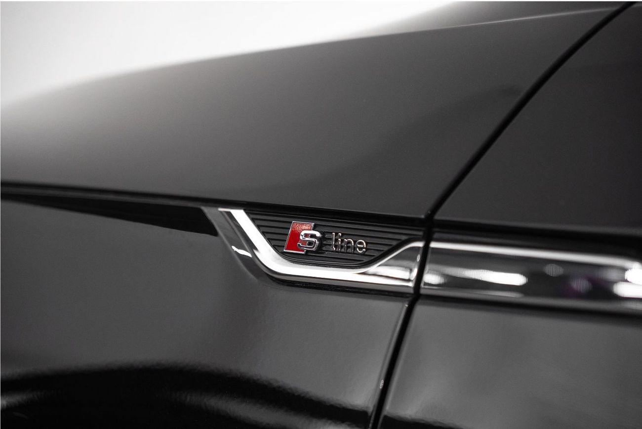 Audi A5 45 TFSI quattro S-Line 2.0L