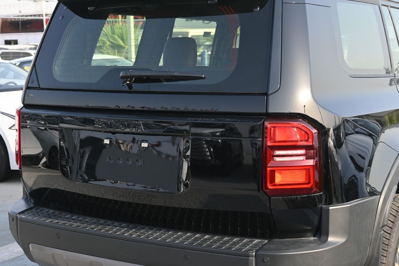 تويوتا برادو Toyota LC Prado Adventure, 2.4L Turbo 4WD Model 2026 Color Black