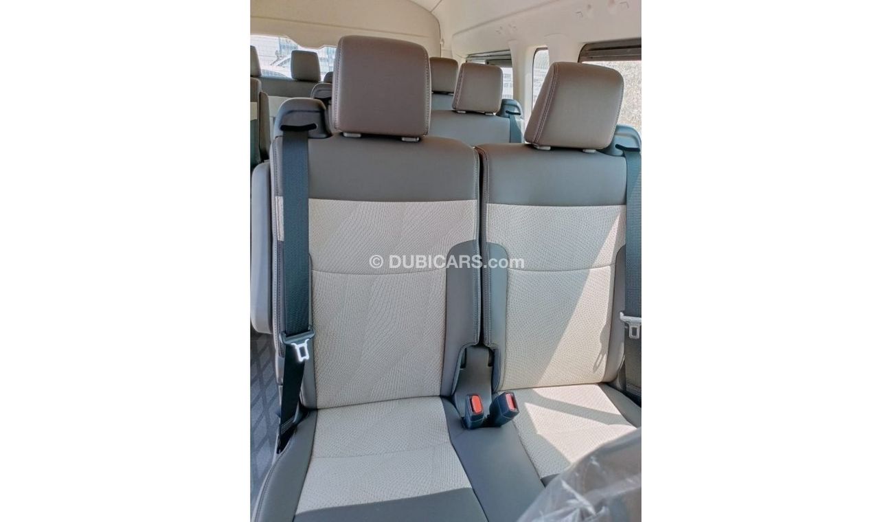 Toyota Hiace TOYOTA HIACE HIGH ROOF 2.8L DSL NEW SHAPE 3 POINT BELT