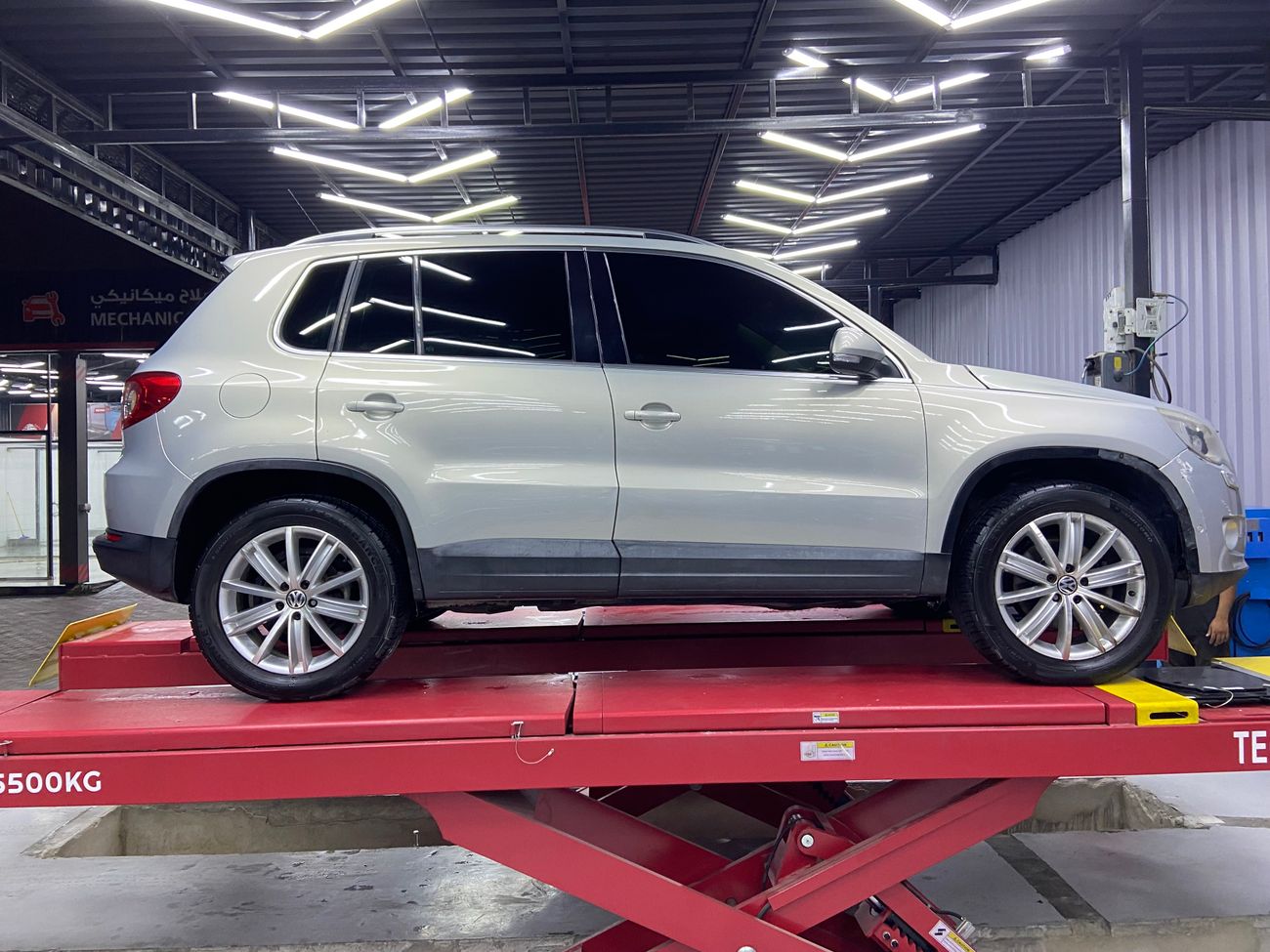 فولكس واجن تيجوان SEL 2.0L