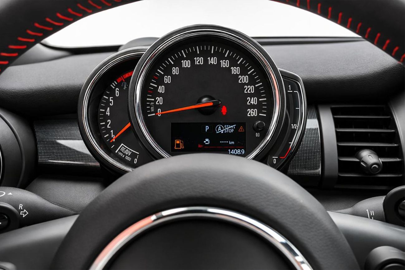 Mini Cooper S 2.0L (4 Seater) RAMADAN OFFER l AED 1,077 P.M l 0% Down Payment l Cooper S l 1 Year Warranty