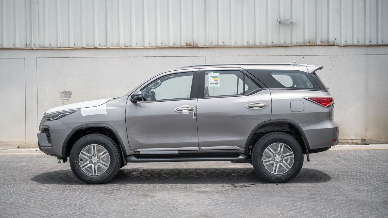 Toyota Fortuner Toyota Fortuner 2.7 AT High -2025YM