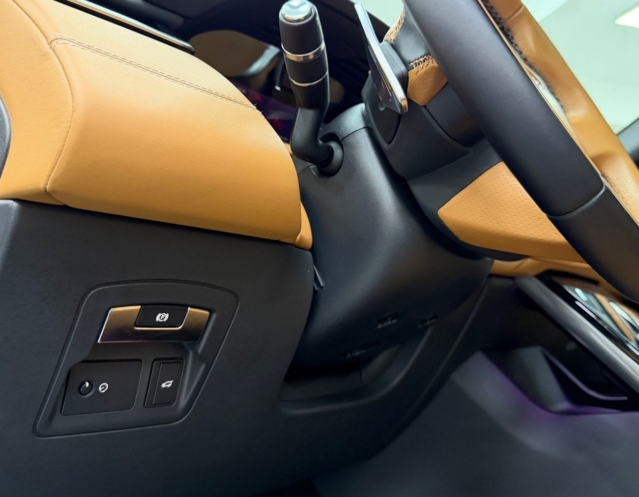 لاند روفر رينج روفر فيلار P300 R-Dynamic 2.0L