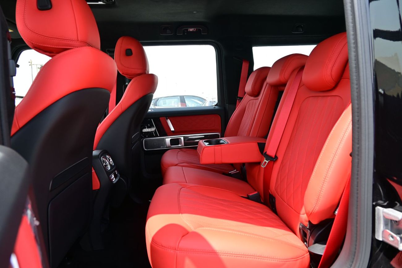 Mercedes-Benz G 63 AMG 4MATIC SUV Mercedes AMG G63, 4.0-litre Twin-Turbocharged Petrol V8 Engine