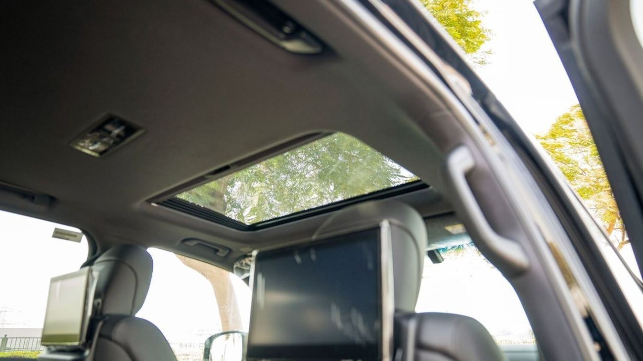 Toyota Land Cruiser GR SPORT 3.3D AT MY2023 – BLACK