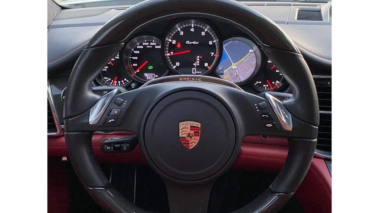 Porsche Panamera SUMMER OFFER - WARRANTY - FULL SERVICE HISTORY - AL NABOODAH