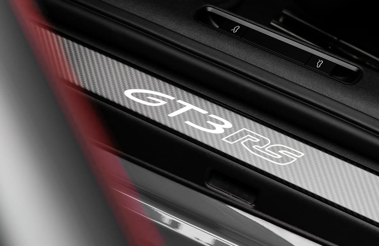 Porsche 911 4.0L F-6 Naturally Aspirated Engine