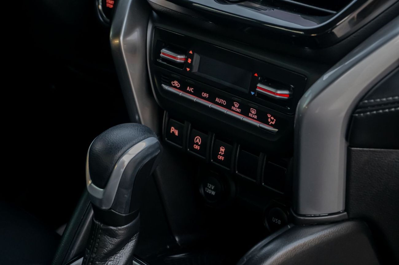 Suzuki Grand Vitara GLX - GCC - V4 HYBRID - LOW MIL