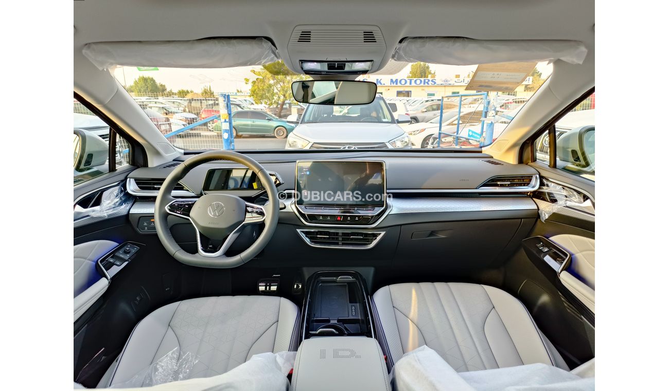 Volkswagen ID.6 Pro X / Open Panoramic Roof / Leather, Memory Seats / Rain sensors (CODE # 7916)