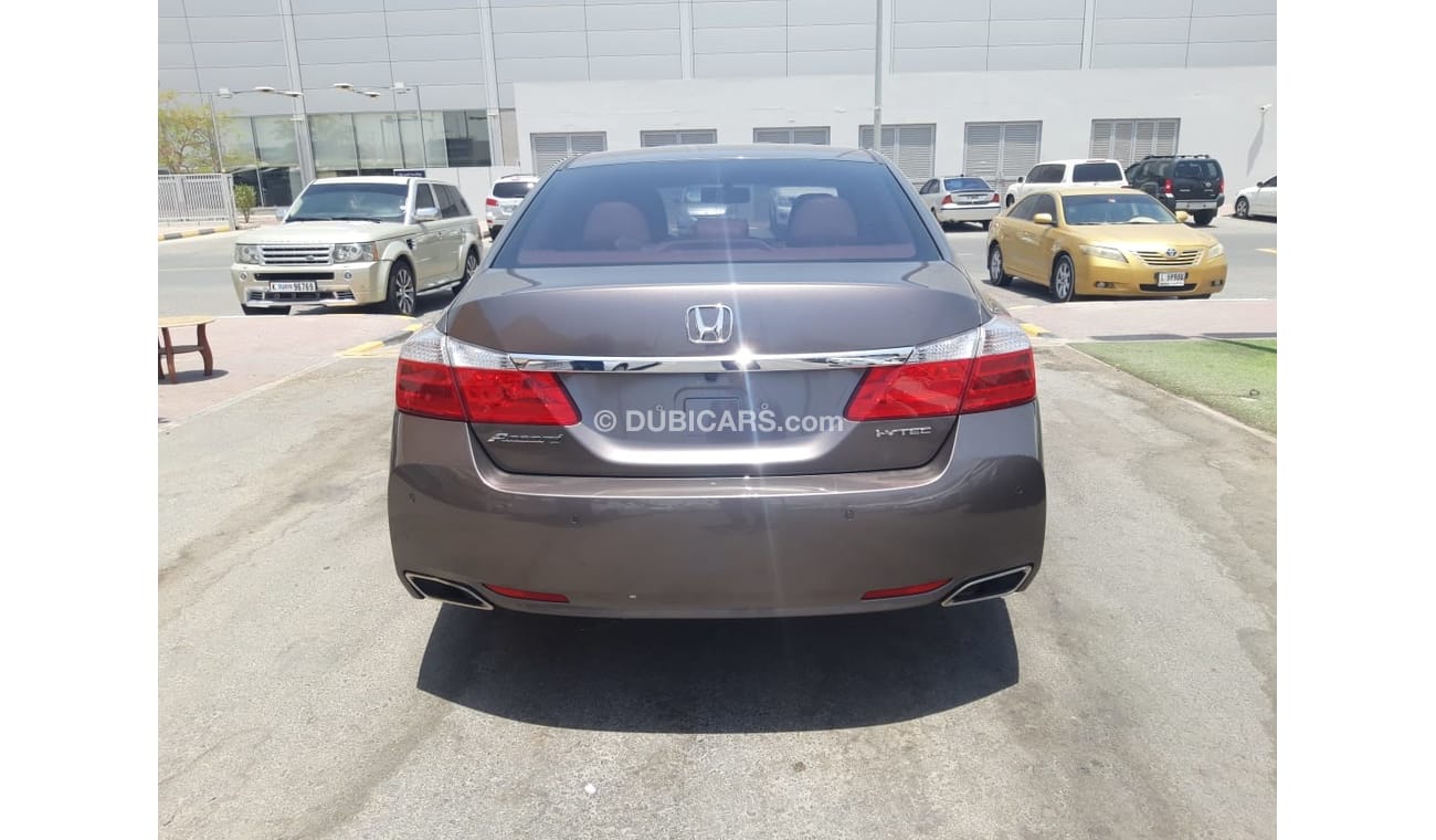 هوندا أكورد معدل 2016