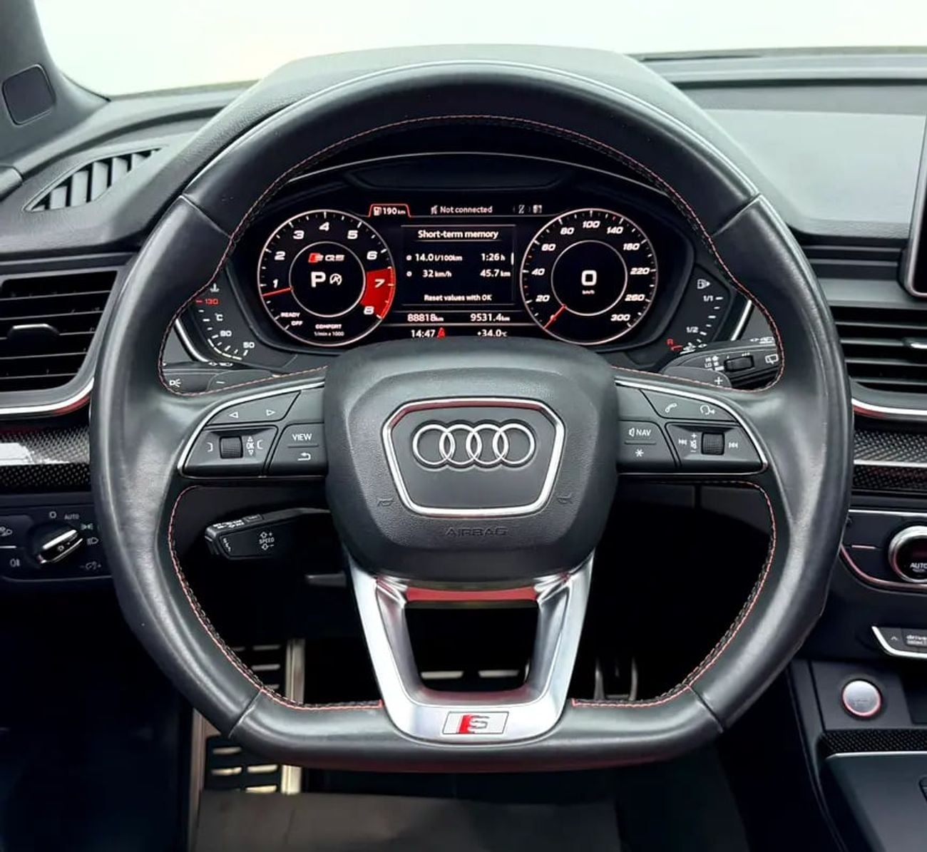 Audi SQ5 Quattro, Full Service History, Carbon Fiber Interior, Fully Loaded, GCC