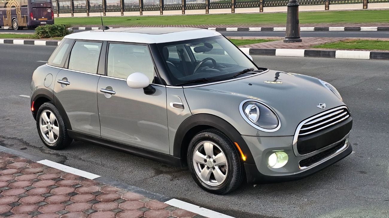 ميني كوبر Std 1.5L (5 Seater)