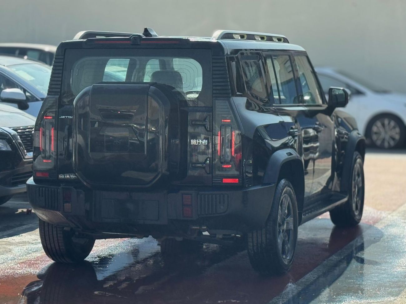 Jetour T2 Traveller Discovery Pro 1.5L Petrol 2WD Export ONLY Price @ 88,000 AED