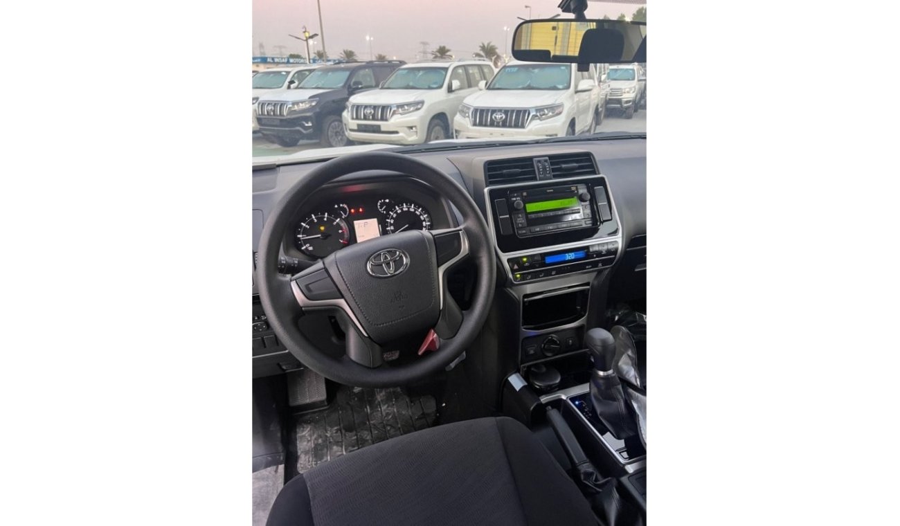 تويوتا برادو Toyota Pardo Tx 2.7 with sun roof and cool box