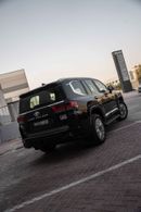 تويوتا لاند كروزر VXR 3.5L