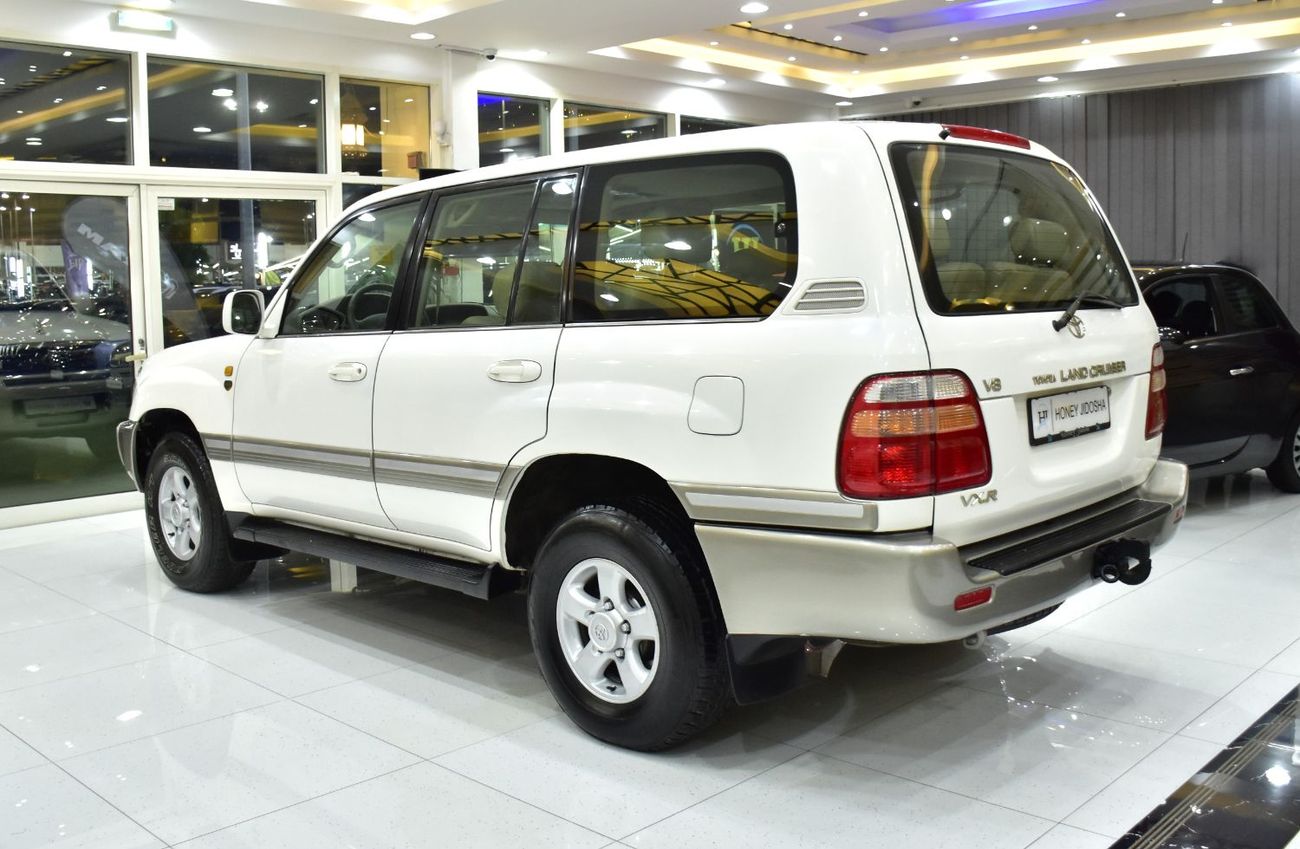 تويوتا لاند كروزر EXCELLENT DEAL for our Toyota Land Cruiser VXR ( 2000 Model ) in White Color GCC Specs