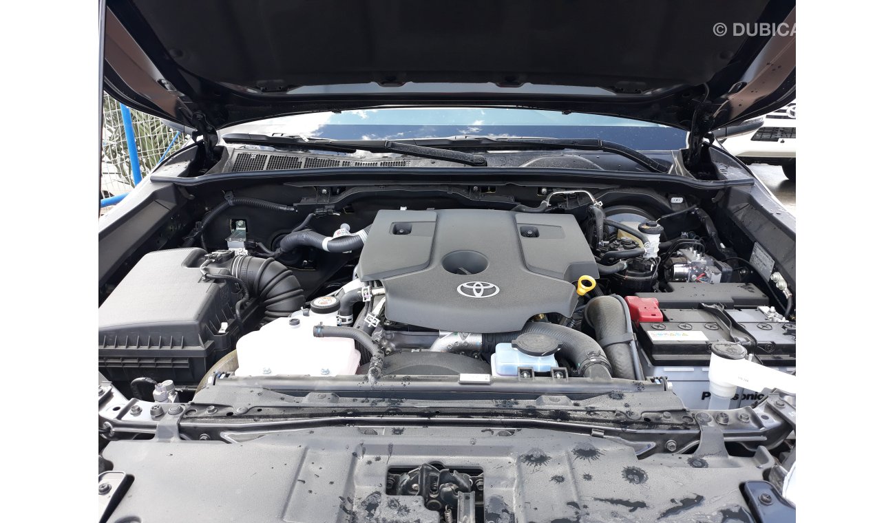 تويوتا هيلوكس Diesel 2.4L TURBO WITH WIDE BODY AND POWER OPTIONS