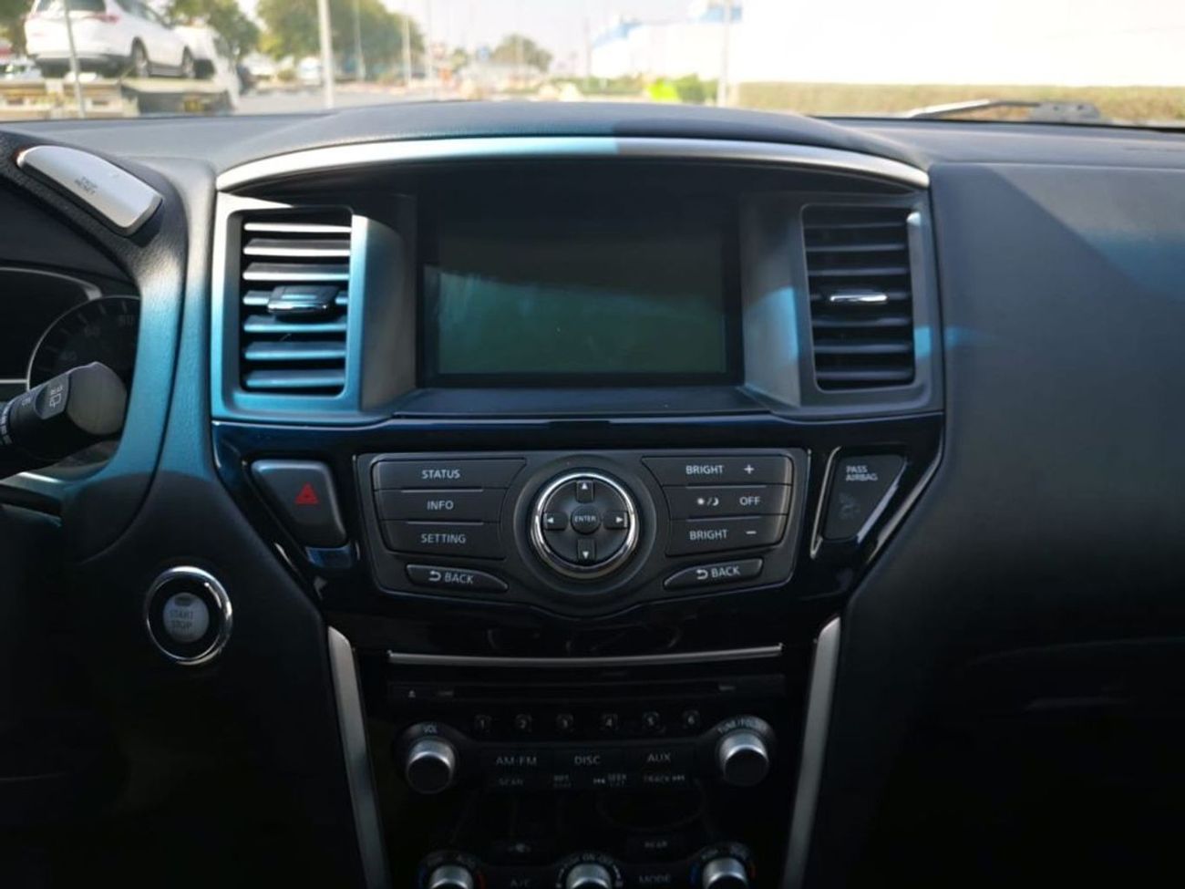 نيسان باثفايندر 2015 Nissan Pathfinder 3.5L V6 | Ready to Drive | Best price in the Market