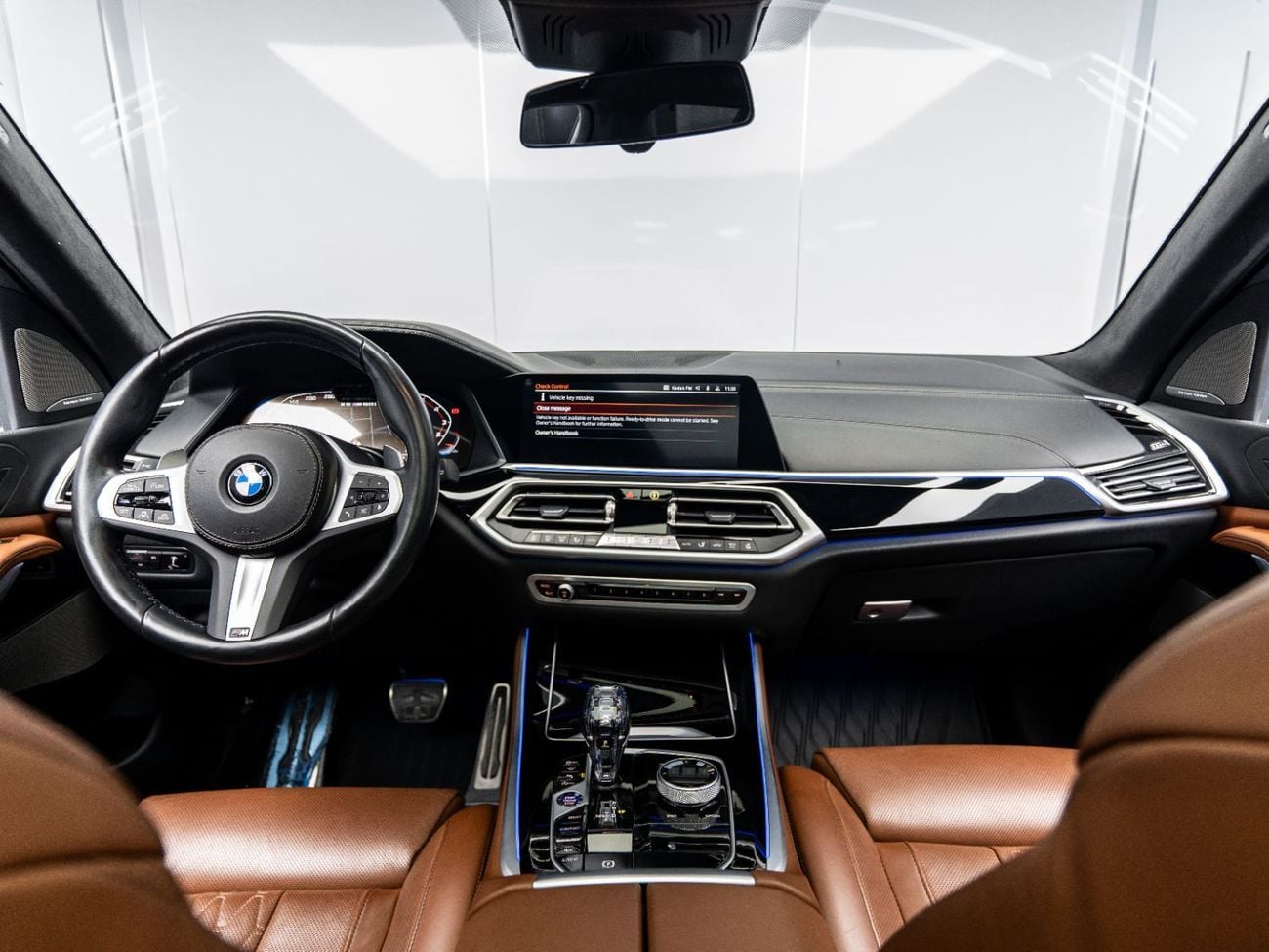 بي أم دبليو X5 M50i 4.4L 2022 BMW X5 M50i, 4.4L TC V8, AWD, 523 bhp, 8 Speed Automatic