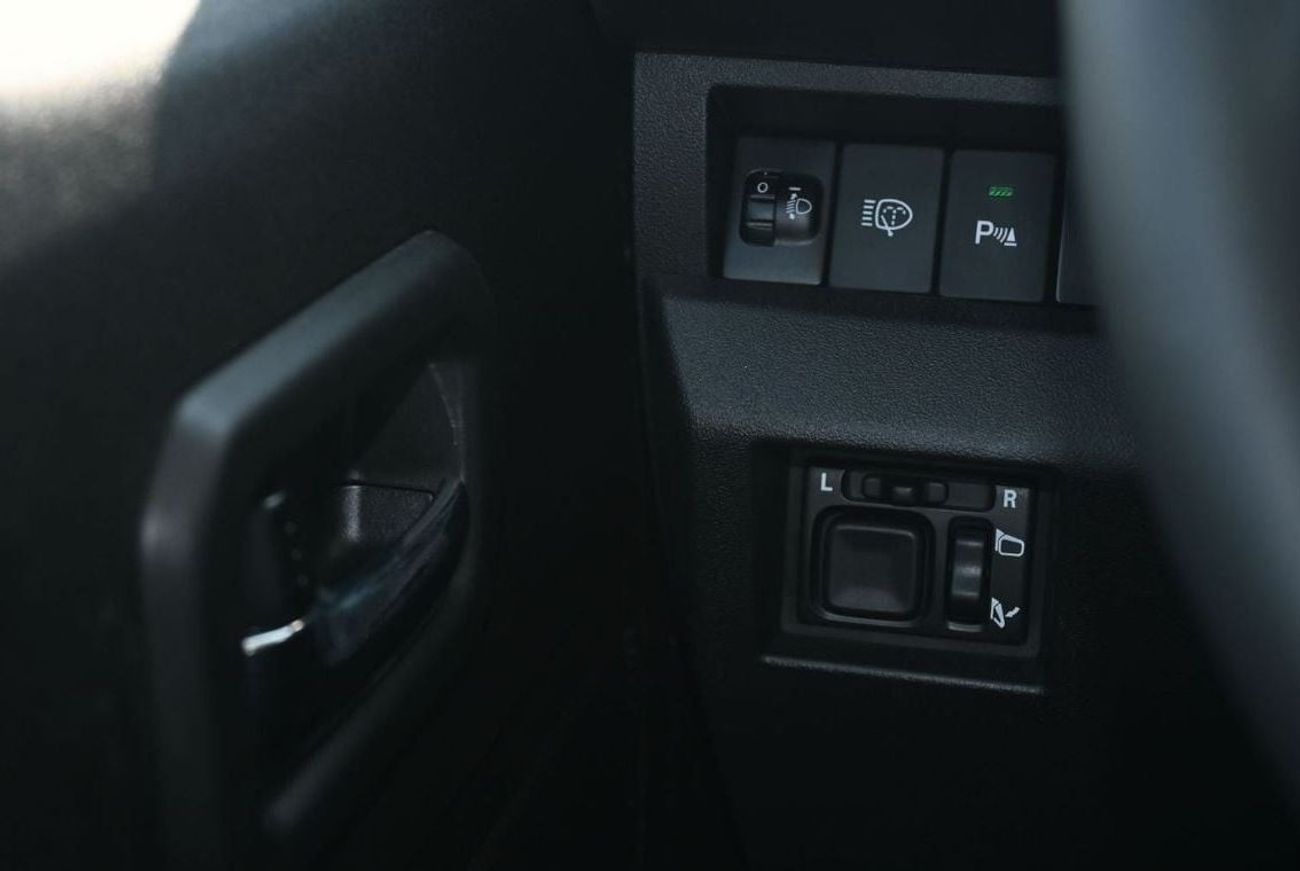 Suzuki Jimny Suzuki Jimny 1.5L Petrol 4WD, 4 Doors (Export Price)