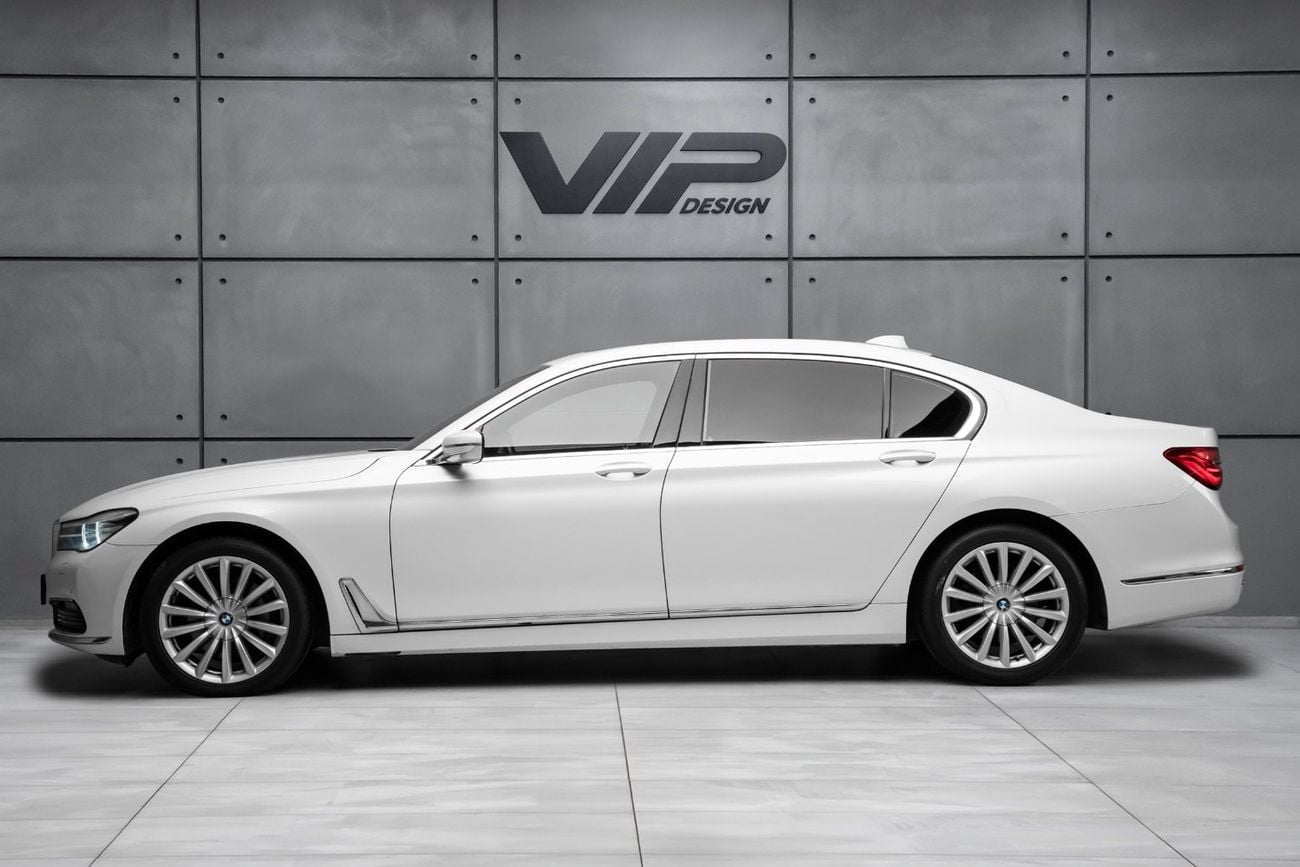 BMW 730Li EXCLUSIVE | 2018 | GCC Specs