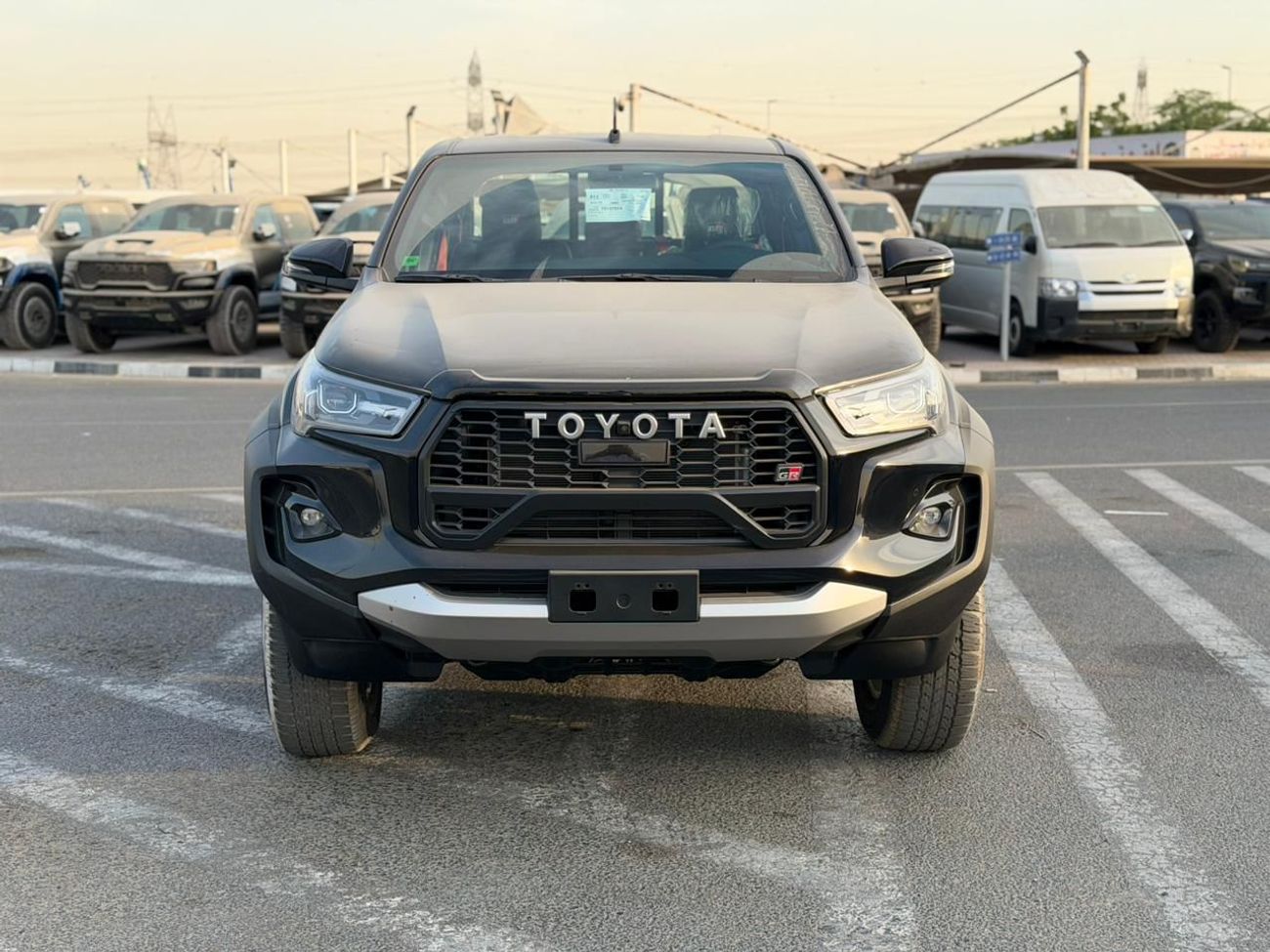 تويوتا هيلوكس HILUX GR SPORTS 4.0