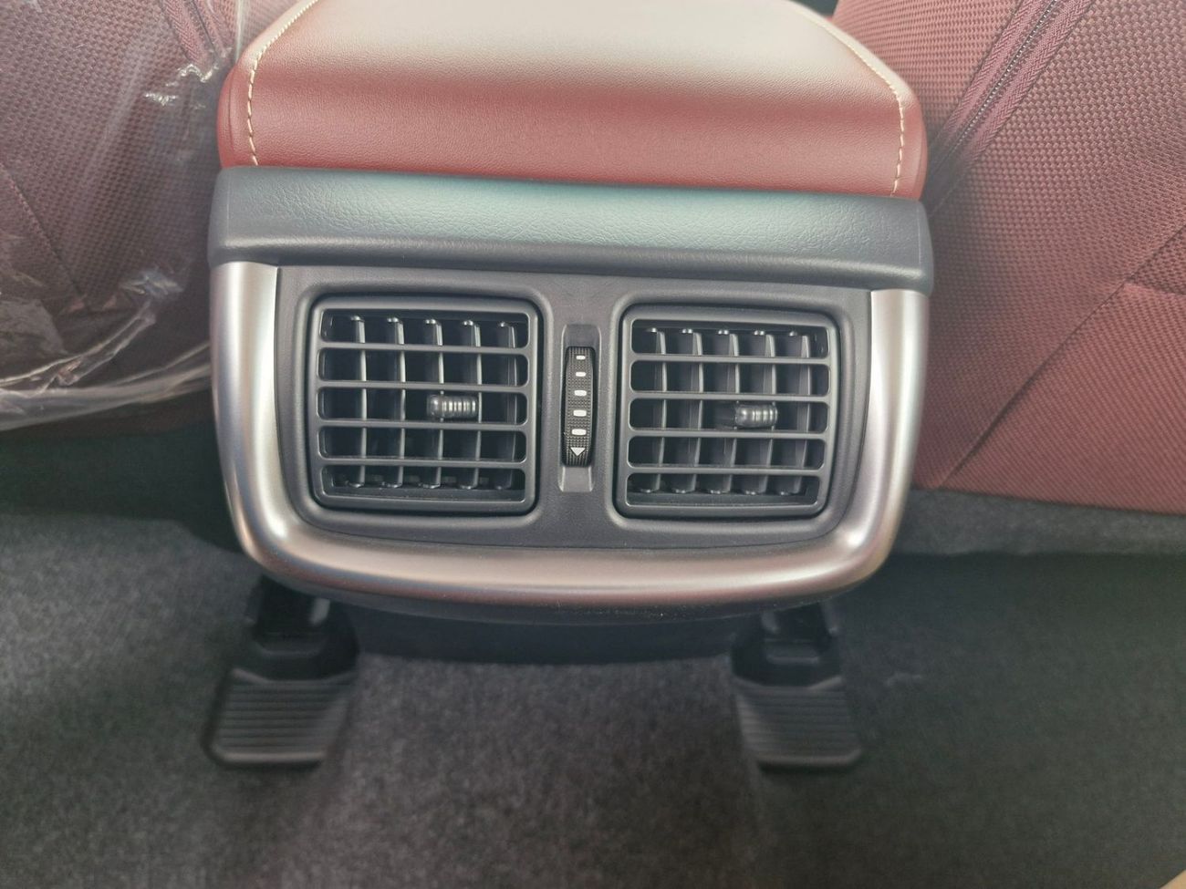 تويوتا هيلوكس GLX 2.7L Double Cab Utility 4WD M/T