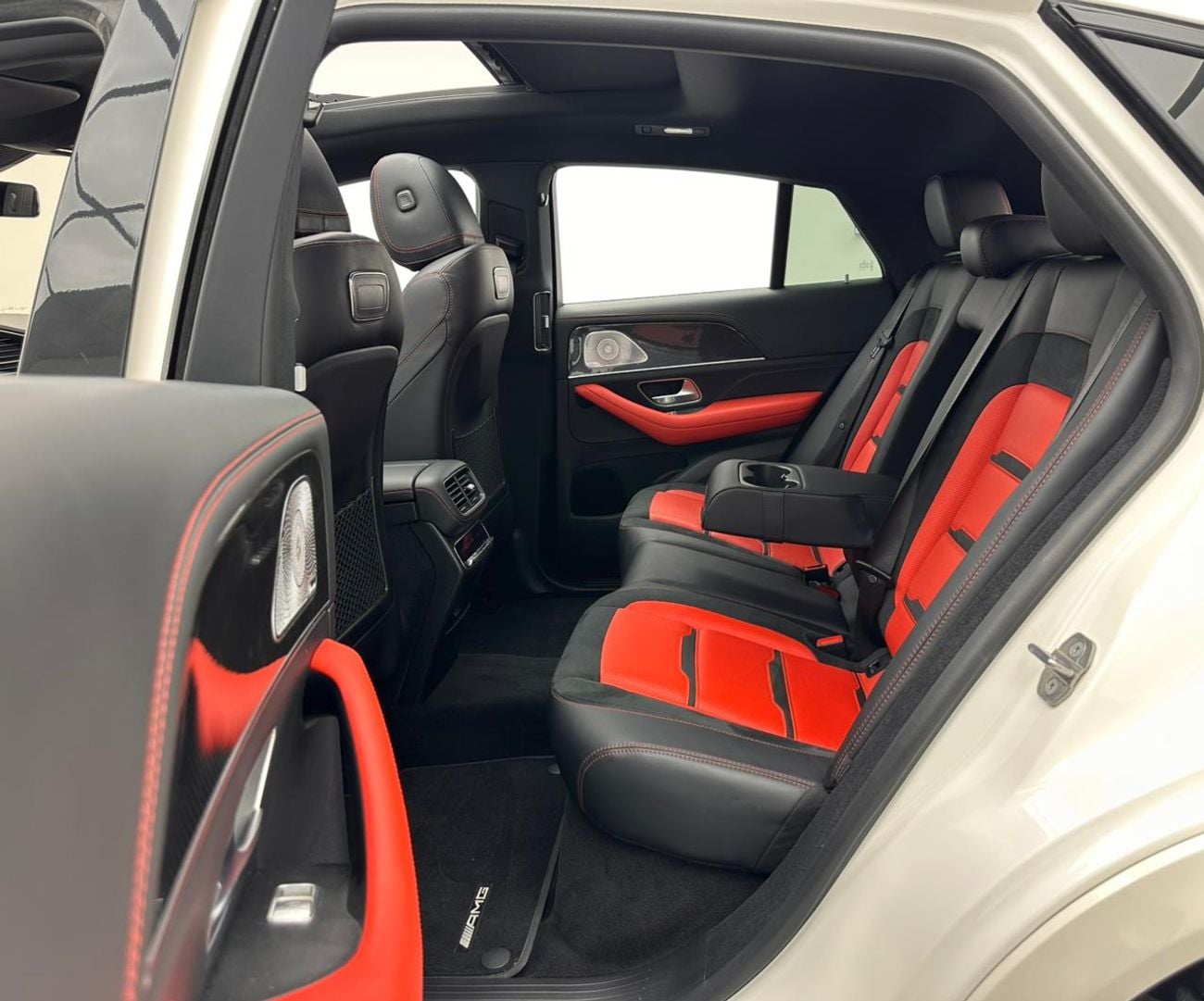 مرسيدس بنز GLE 53 AMG كوبيه 2021 Mercedes-Benz GLE 53 AMG 4MATIC+, 1 Year Warranty Unlimited Km, Service History, GCC