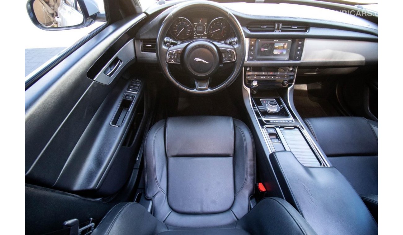 Jaguar XF X260
