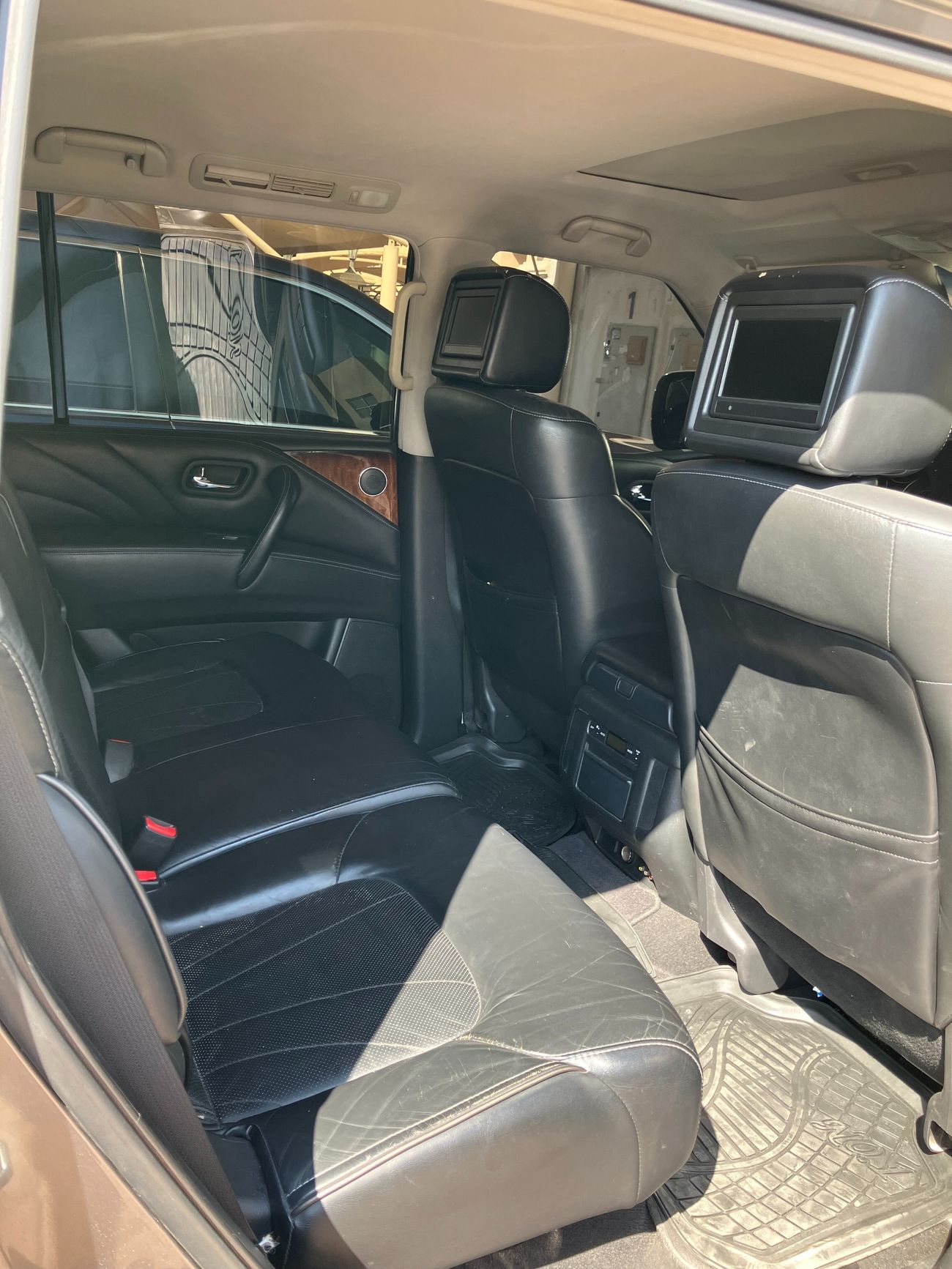 إنفينيتي QX80