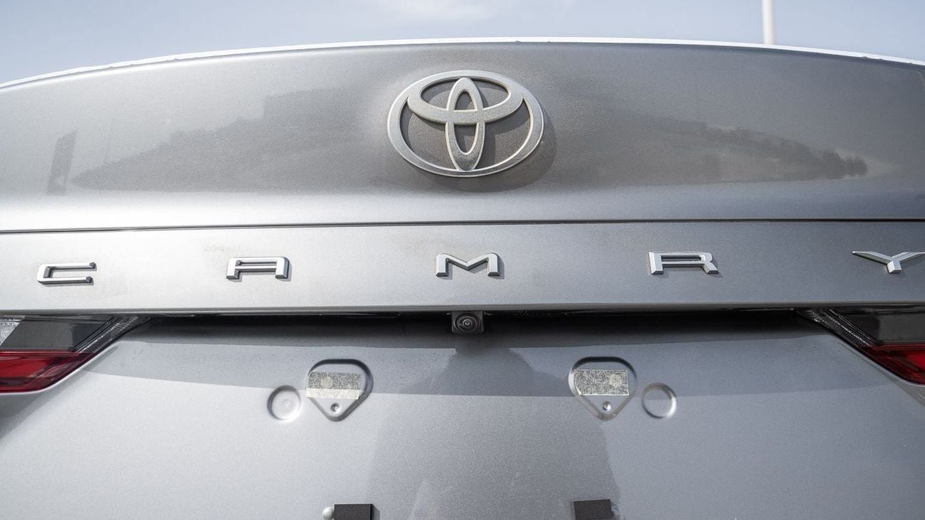 تويوتا كامري GLE TOYOTA CAMRY 2.5 LE -2026YM