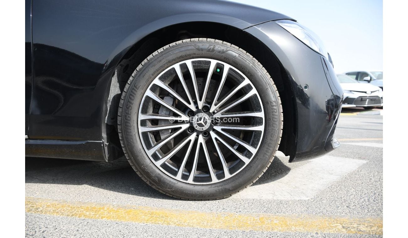Mercedes-Benz S 580 2023 Mercedes S-580 4.0L V8 (European Spec)