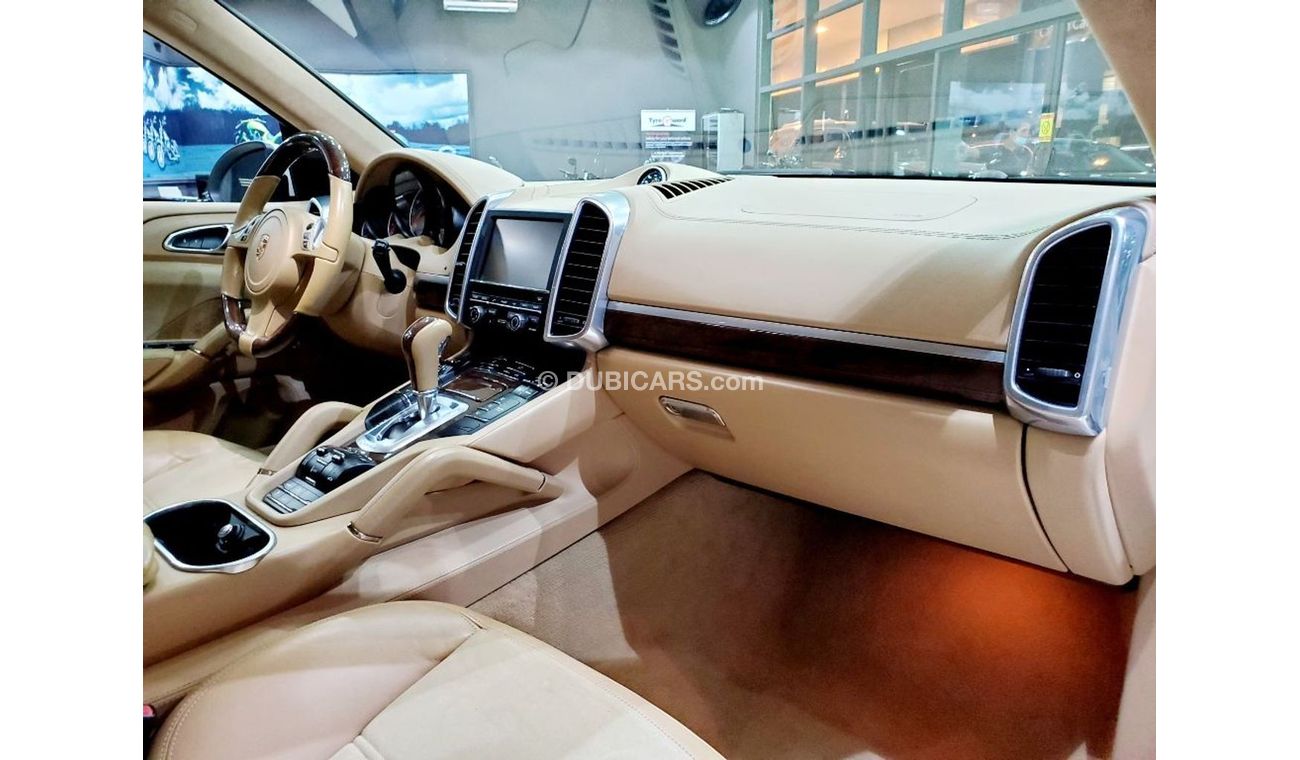 Porsche Cayenne GTS - 2013 - GCC - ONE YEAR WARRANTY - ( 2,290 AED PER MONTH/ 3YRS )