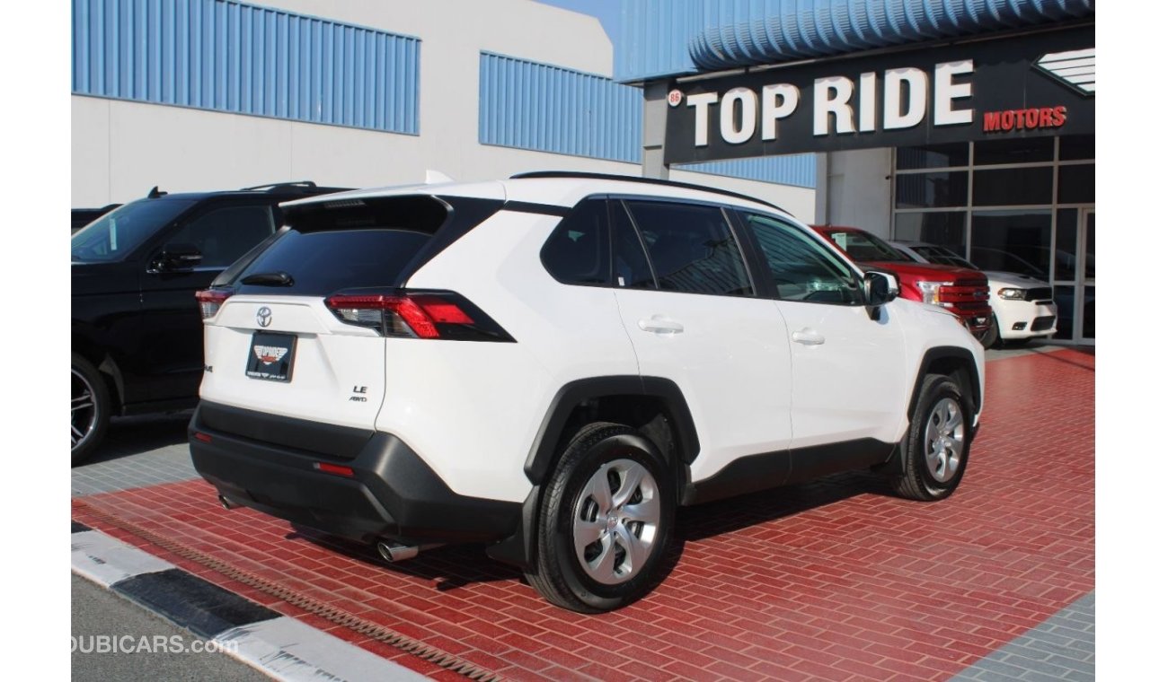 Toyota RAV4 LE